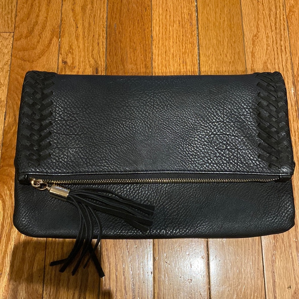 Clutch purse used once